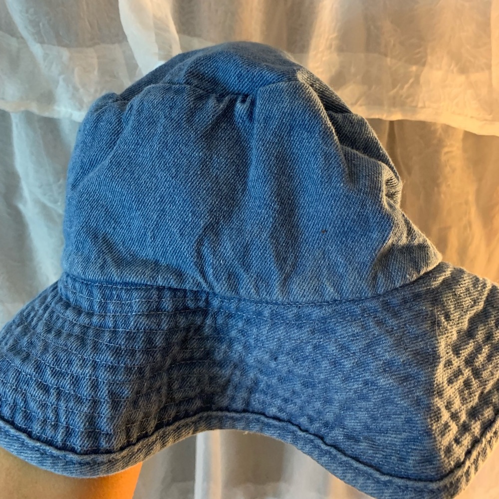 Reversible denim bucket hat!